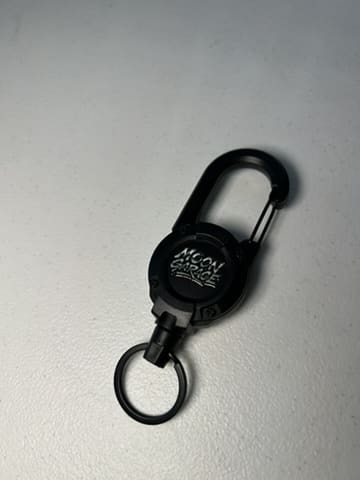 Retractable Carabiner Keychain - Image 3